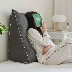 베이직한 컬러! 파인드 세미마이크로 삼각 등받이 쿠션