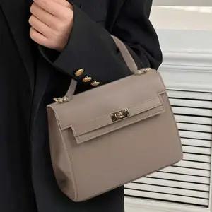 [라일리] Rly 여성 데일리 토트백 크로스끈 포함 숄더백 출근룩