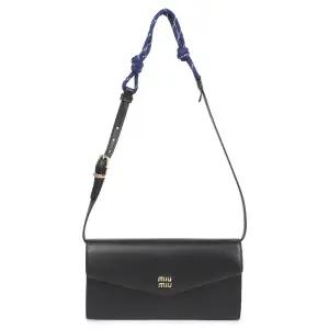 [롯데백화점]미우미우 로고 월렛백 5MT025-ACRT-F0G52