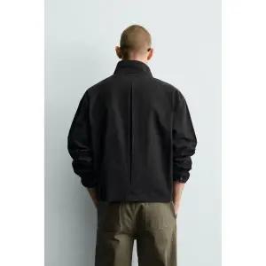 [국내] 자라 남성 ZARA 박시핏 코튼 재킷 - 블랙 8491/435/800 Men 3378562