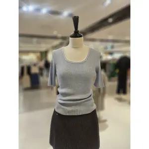 [VOV](타임스퀘어점패션관)[보브] 배색 스쿱넥 반팔니트 (71152503C6)