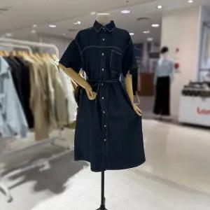 [대구백화점] [스테파니]우드 단추끈 청 원피스 (A26DM6203)