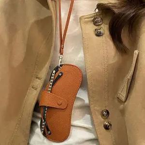 가죽 케이스 보관함 목걸이형 선글라스 파우치 휴대용 안경