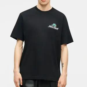 [아디다스] 루즈 그래픽 반팔티_A IA4467