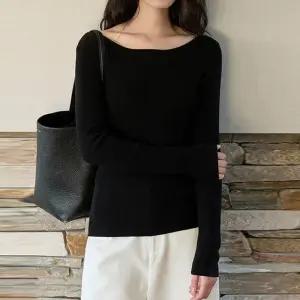 [핑크엘리제]라운드넥 여리핏 오프숄더 리조네린니트