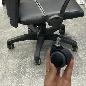 가구부속품 의자바퀴 8mm우레탄회전형