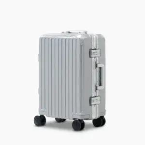 코르딕스 론 68cm(24인치) 기내용 캐리어