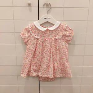 [아가방]NC청주점 26년 여름신상  린느 프릴 바디 수트 01T327953 ECJ