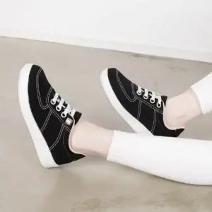 [하프클럽/다잇템]여성 베이직 일상 스트랩 트레이닝화 플랫