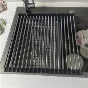 3747cm 배수 랙 스테인리스 싱크대용 내열 접시 배수기 롤업 논슬립 실리콘 랙블랙 위에 접을 수 있습니다