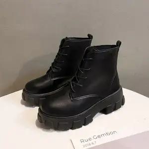 레더 빅사이즈 데일리 키높이 통굽 여성 워커 LU85