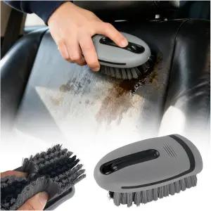 2026년형 청소용 신형 자동차 실내 장식 브러시 조밀한 브리슬과 미끄럼 방지 손잡이가 있는 휴대용 카펫
