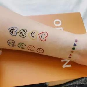 [에스에스_62]마스크꾸미기 스티커 꾸미기 데코 판박이 1장