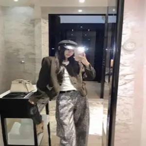 블랙팬서 여친 캐주얼 가을 복고풍 숏코트 슬림핏 향기로운 상의 OPH3