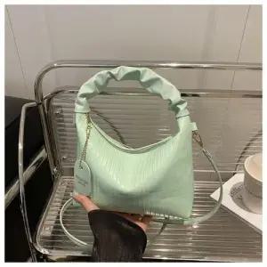 스파이더맨 여친 여름 대용량 트렌드 상큼 슬림핏 스퀘어백 OPH2