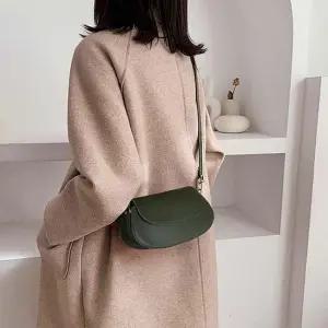 라운드 골드체인 포인트 스트랩 여성 미니 크로스백