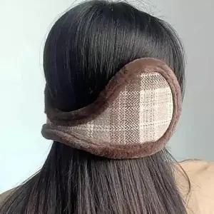 겨울 브라운 체크패턴 귀마개 방한 털 니트귀도리 왕 보온