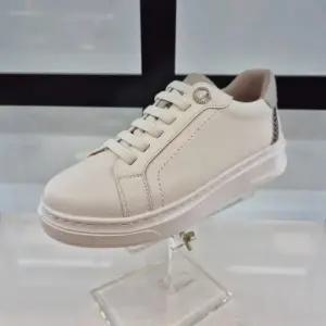 [엘칸토]엘칸토 HC11 소가죽 여성 스니커즈 Y0J7U51Y310 (48731898)