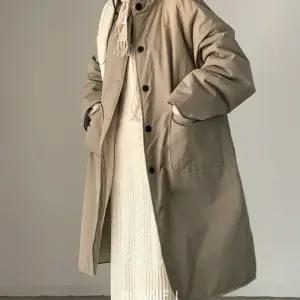 보니제이 브리치 / 하이넥 리버서블 뽀글이 양털 야상 롱 자켓 점퍼1258309