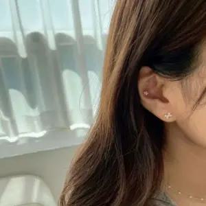 [하프클럽/](silver 925) blossom piercing