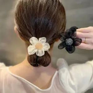 여성 트윙클 펄 플라워 모양 예쁜 머리끈 헤어끈 예쁜머리끈 똥머리 반머리 헤어슈슈