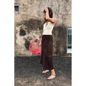 ZARA 페이크 스웨이드 케이프 스커트 - 초콜렛 블라운 412919