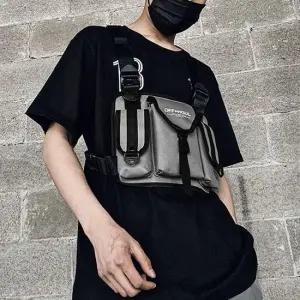 테크웨어 스포츠 체스트백 그레이 러닝 가슴가방 조끼가방 스포츠가방 앞으로매는가방