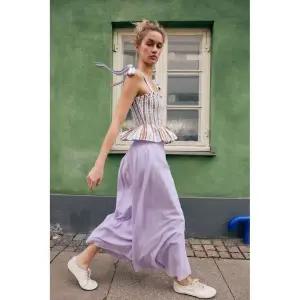 ZARA 케이프 미디 스커트 - 연보라색 413056