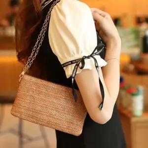 여성 체인 숄더 라탄 백 여름 데일리 가방 브라운