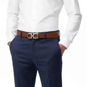 SALVATORE FERRAGAMO 26SS 리버서블 간치니 벨트 675542 759044)