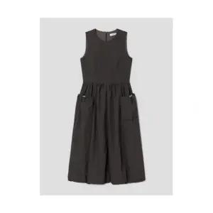 에잇세컨즈 8SECONDS 화섬 롱 원피스 브라운 1724986