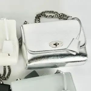 가죽 체인끈 핸드백 크로스 숄더백 가방 실버