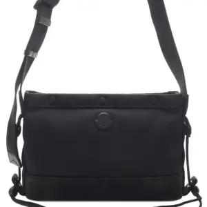 [몽클레어]25FW 남성 NEW TECH 크로스백 (5L00001 M7835 999 25F)