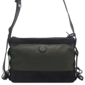 [몽클레어]25FW 남성 NEW TECH 크로스백 (5L00001 M7835 823 25F)