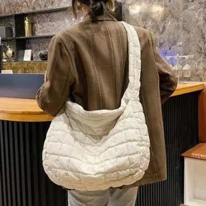 UN2681 쇼퍼백 백팩 버스백 패션잡화 숄더 캐주얼 미니 학생 버스 미니백 백 데일리 보조 백팩 여행