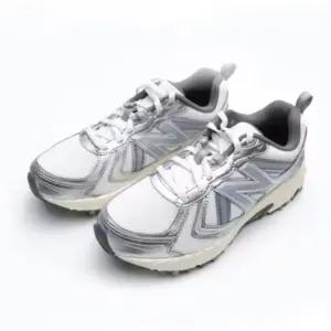 [국내매장판] 뉴발란스 410v5 화이트 MT410KM5