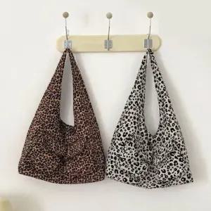 여성 투포켓 호피 무늬 숄더백 캐주얼 패션 가방