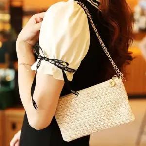 백 가방 여성 여름 체인 크림 라탄숄더백 여름라탄가방 데일리