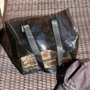 투명 PVC 컬러 숄더백