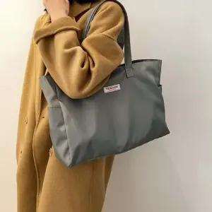 스퀘어 짐가방 심플 숄더백 남녀공용 기내용가방