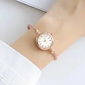 와이어 뱅글 여성 손목시계(로즈골드 로마숫자)