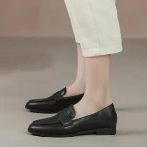 [베리슈]베리슈 225-270 남녀공용 발편한 컴포트 커플 페니로퍼 단화 빅사이즈 남성