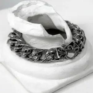 [블레스드 뷸렛]써지컬 스컬프 체인 팔찌