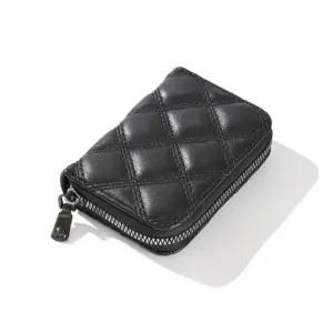 [옷자락]남성 쉐브론 엠보 검정 아방가르드 카드지갑