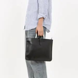 [옷자락]남자 레더 토트백 미듐 출근룩 사이즈 서류가방