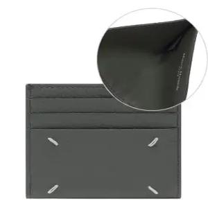 [메종마르지엘라]23FW 여성 스티치 카드지갑 (SA3VX0011 P4746 T7166 23F)