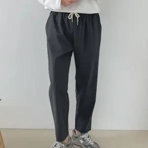 [다잇템]남자 가벼운 터치감 쿨링 일자핏 나일론 팬츠