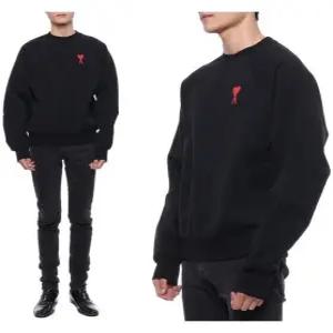 [아미]23SS 남성 하트 로고 맨투맨 (USW004 747 009 M 23S)