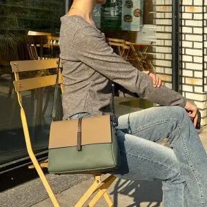 데일리가방 비지니스 캐쥬얼 학생 코디 쇼퍼백 신상