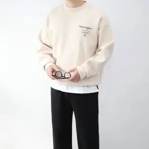 [엠클로]남자 오버핏 네오프렌 프린팅 맨투맨 티셔츠